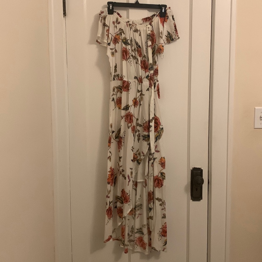 White patterned dress